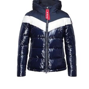 Invicta Navy and White Puffer Jacket